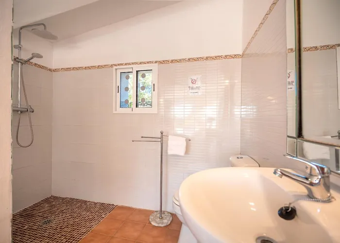 G002 Jesus By Mallorca Selection Port de Pollença